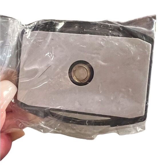 NWT/B sports camera (damaged box) - Picture 13 of 16